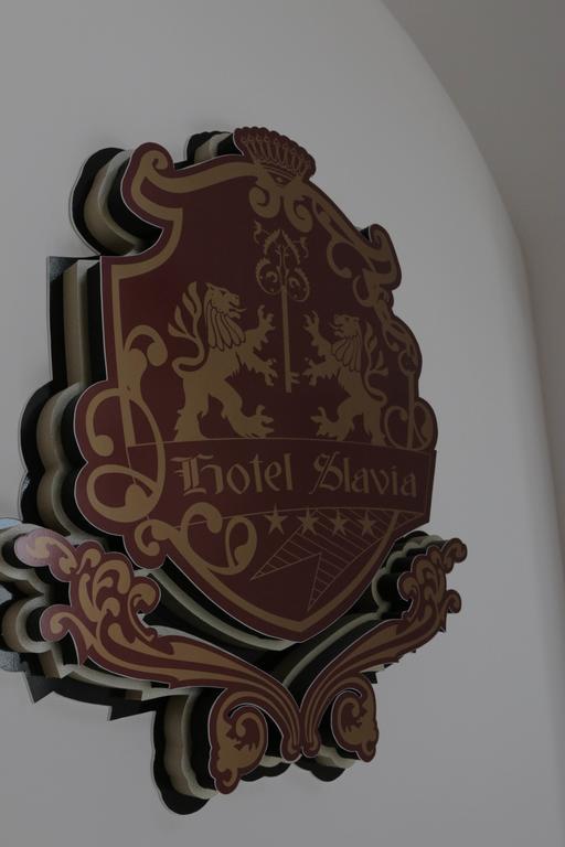 Hotel Slavia Salonta ภายนอก รูปภาพ